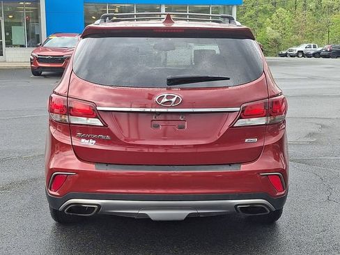Used 2018 Hyundai Santa Fe SE AWD/4WD image 5