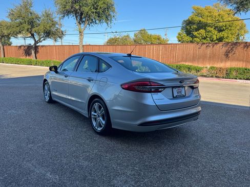 Used 2018 Ford Fusion S image 7