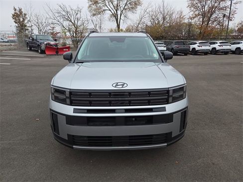 Used 2024 Hyundai Santa Fe XRT image 3