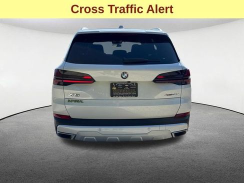 Used 2026 BMW X5 xDrive40i AWD/4WD image 11