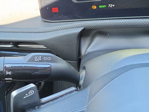 Used 2025 Kia EV6 GT-Line AWD/4WD image 17