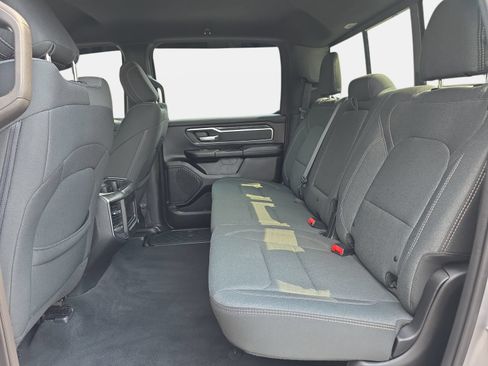 Used 2019 RAM 1500 Big Horn AWD/4WD image 14
