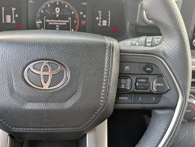 Used 2026 Toyota 4Runner 4WD image 19