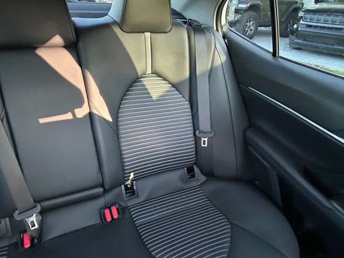 Used 2024 Toyota Camry SE w/ Convenience Package image 14