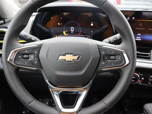 New 2026 Chevrolet Trax LT w/ LT Convenience Package image 7