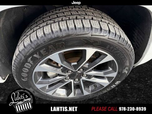 Certified 2023 Jeep Grand Cherokee Overland w/ Adv Protech Group III image 24