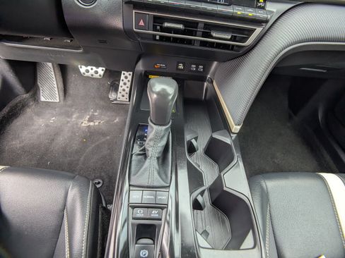 Used 2025 Toyota Camry SE FWD image 22