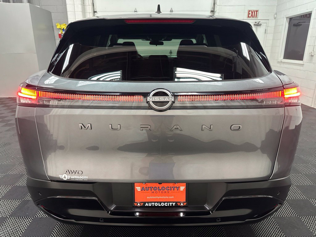 Used 2025 Nissan Murano SV AWD/4WD image 8
