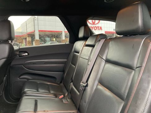 Used 2024 Dodge Durango GT RWD image 9