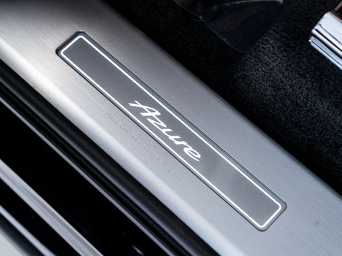 New 2025 Bentley Bentayga Extended Wheelbase image 13