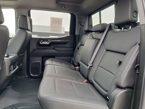 Certified 2023 Chevrolet Silverado 1500 RST w/ Rally Edition image 13