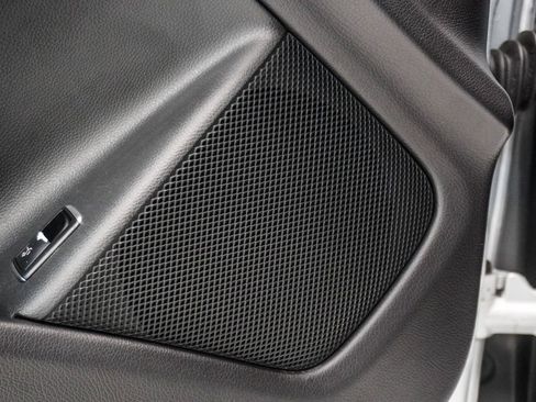 Used 2019 Mercedes-Benz GLA 250 image 24