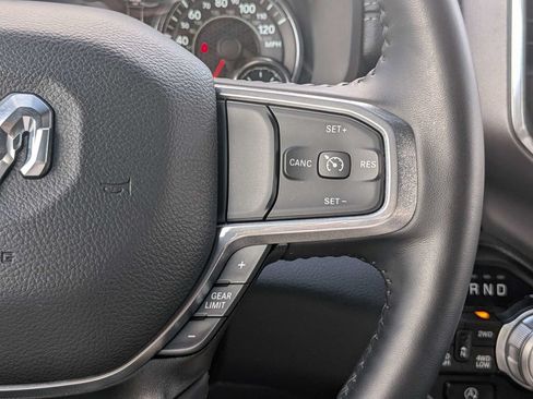 Used 2023 RAM 1500 Laramie AWD/4WD image 27