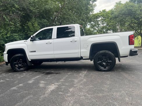 Used 2018 GMC Sierra 1500 SLE w/ Elevation Edition AWD/4WD image 8