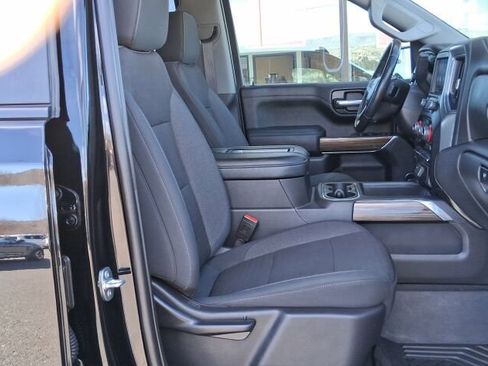 Used 2021 Chevrolet Silverado 1500 LT Trail Boss image 11