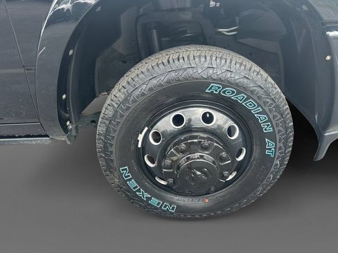 Certified 2024 RAM 3500 Limited w/ Night Edition AWD/4WD image 16