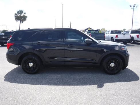 Used 2022 Ford Explorer 4WD Police Interceptor image 3