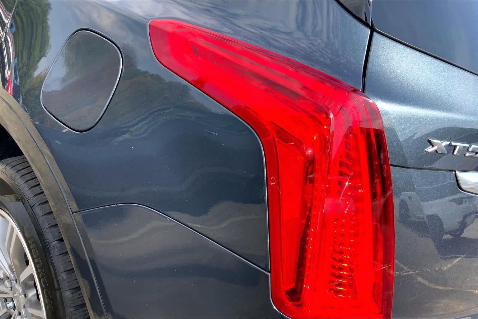 Used 2019 Cadillac XT5 Luxury AWD/4WD image 29