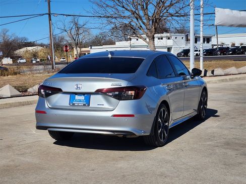 Certified 2025 Honda Civic Sport Touring image 5