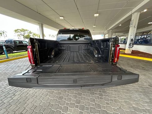 Used 2025 Ford F150 Raptor AWD/4WD image 35