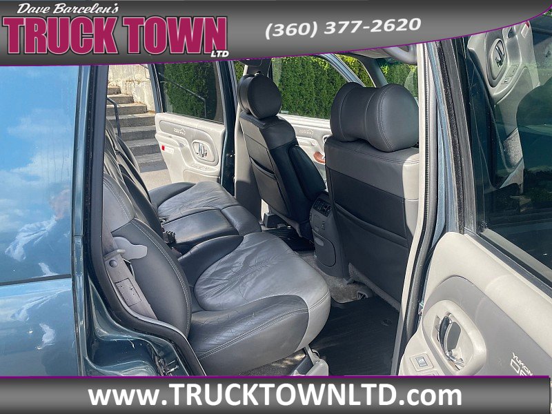 Used 1999 GMC Yukon Denali AWD/4WD image 11