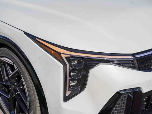 New 2026 Kia K4 GT-Line image 11