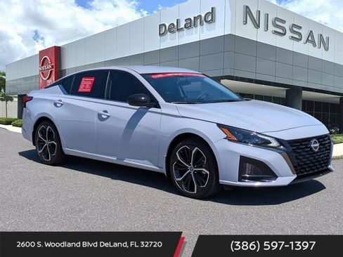 Certified 2025 Nissan Altima 2.5 SR FWD image 1