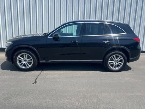 Used 2026 Mercedes-Benz GLC 300 image 3