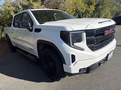 Used 2023 GMC Sierra 1500 Elevation