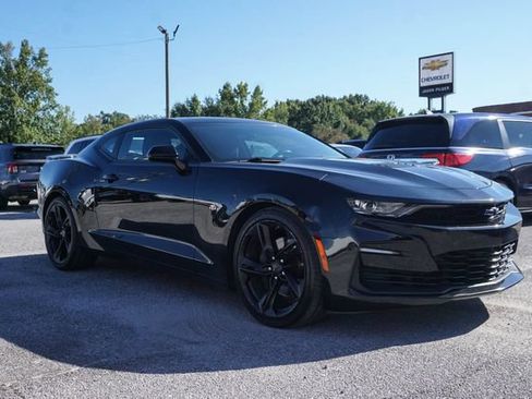 Used 2022 Chevrolet Camaro SS RWD image 2