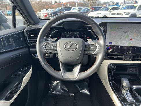 Used 2023 Lexus NX 350 AWD w/ Premium Package image 16