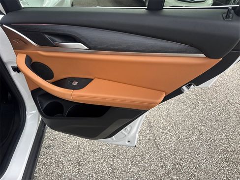 Used 2023 BMW X3 sDrive30i w/ Premium Package image 16