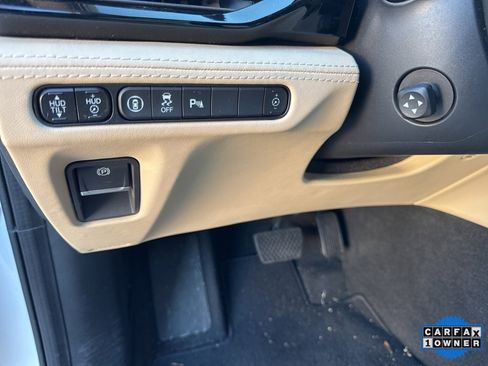 Used 2023 Acura MDX SH-AWD w/ Advance Package image 15