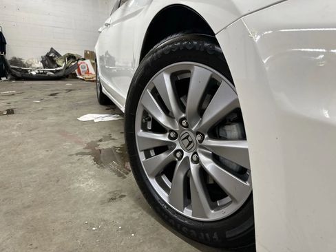 Used 2012 Honda Accord EX-L image 12