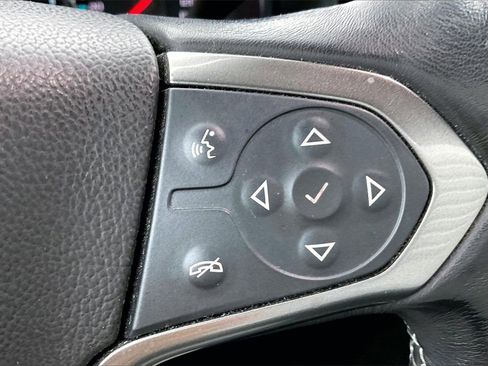 Used 2018 Chevrolet Silverado 1500 LT w/ All Star Edition image 15