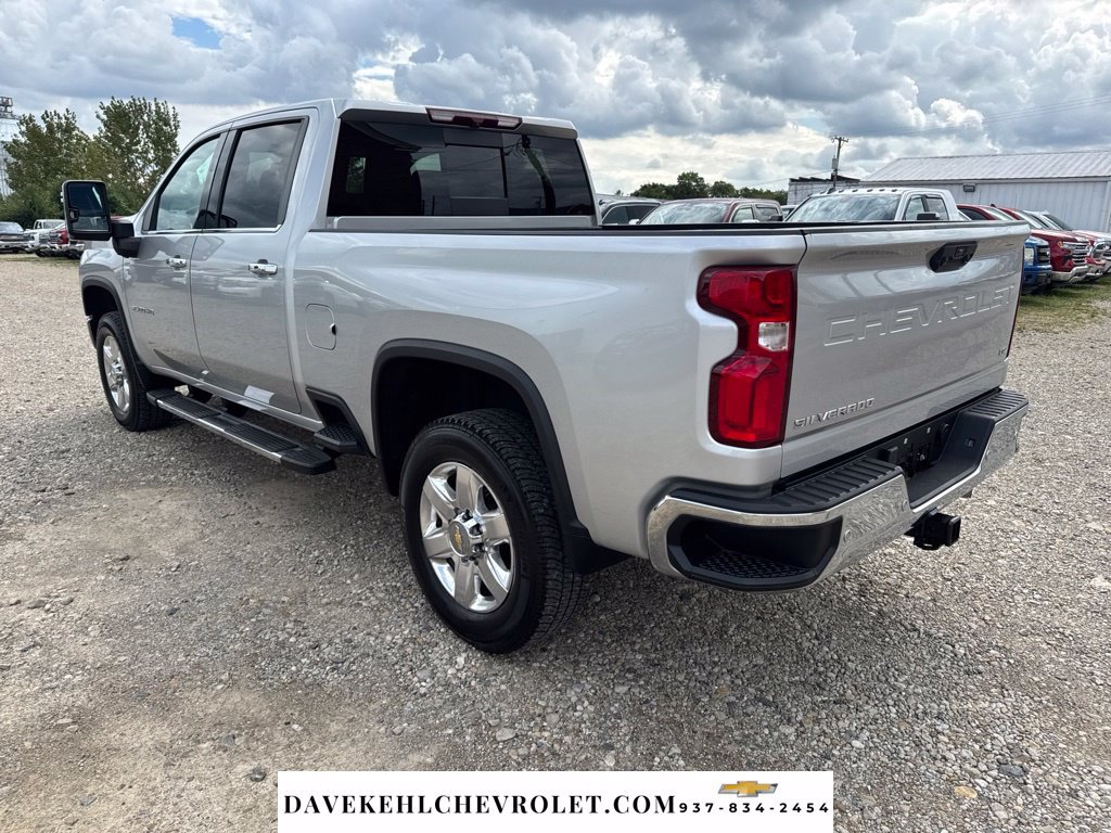 Used 2022 Chevrolet Silverado 2500 LTZ w/ LTZ Plus Package AWD/4WD image 3
