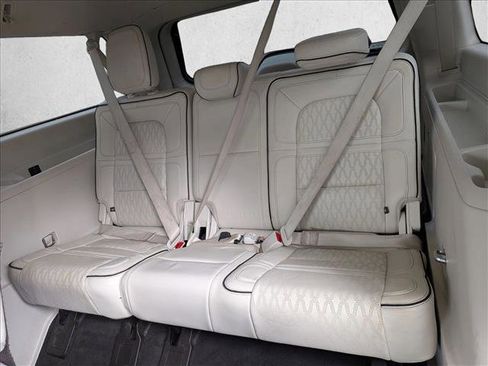 Used 2018 Lincoln Navigator L Black Label w/ Cargo Package image 19