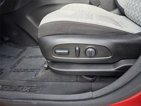 Certified 2024 Chevrolet Equinox LT image 29