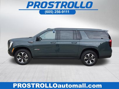 New 2026 GMC Yukon XL AT4 w/ AT4 Premium Package