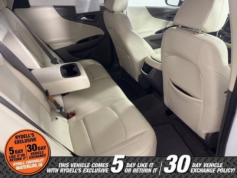 Used 2024 Chevrolet Malibu LT FWD image 23