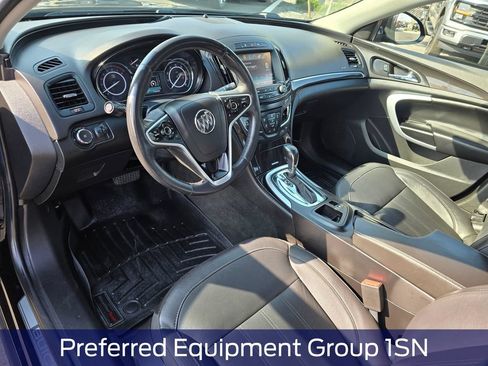 Used 2016 Buick Regal Premium FWD image 2