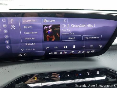 New 2026 Buick Enclave Avenir w/ Super Cruise Package FWD image 20