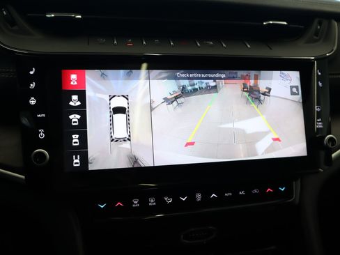 New 2026 Jeep Grand Cherokee Limited image 6