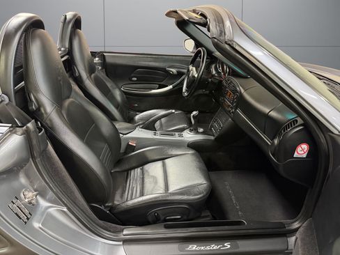Used 2001 Porsche Boxster S RWD image 17