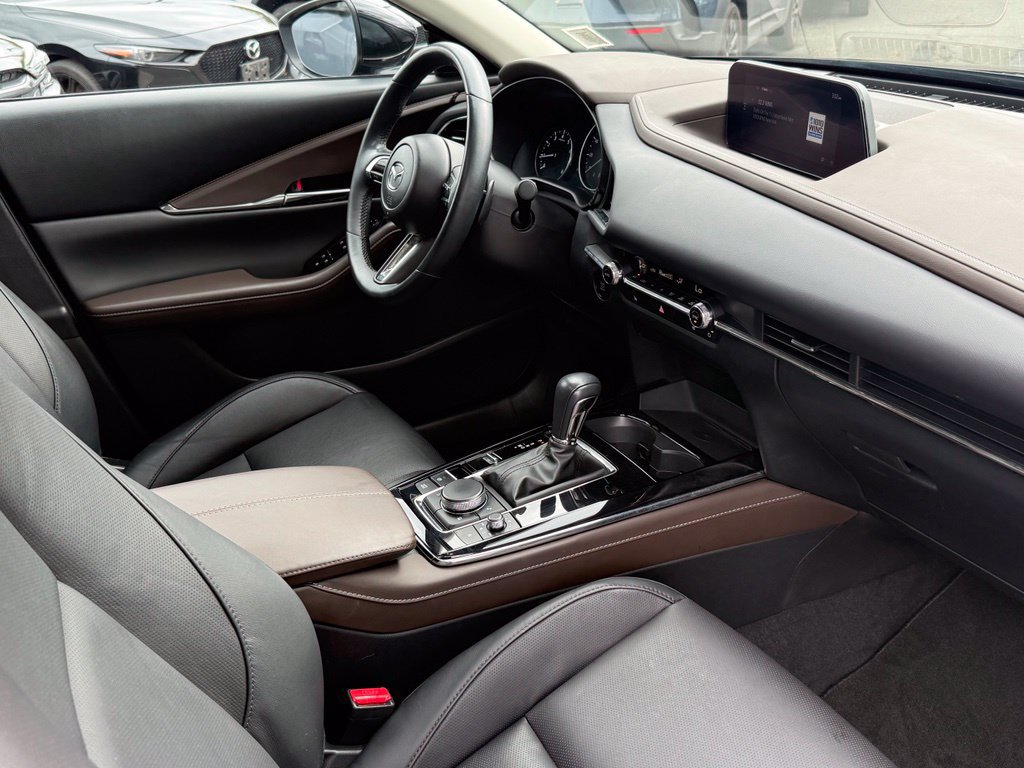 Used 2024 MAZDA CX-30 AWD 2.5 S w/ Premium Package image 29