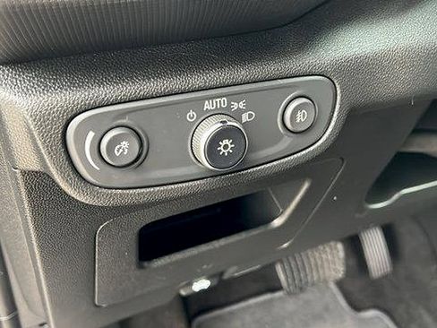 Certified 2023 Chevrolet TrailBlazer LT w/ Convenience Package image 28