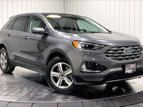 Used 2022 Ford Edge SEL w/ Convenience Package image 3