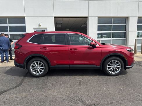 Used 2024 Honda CR-V EX-L image 3
