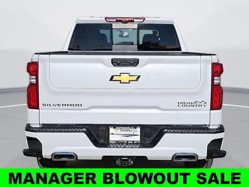 New 2026 Chevrolet Silverado 1500 High Country AWD/4WD image 4