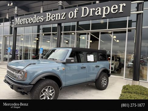 Used 2023 Ford Bronco Badlands image 1